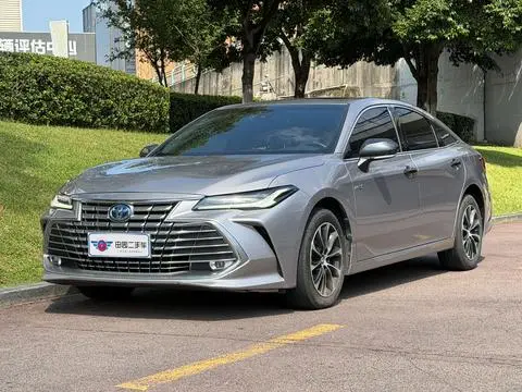 Toyota 亚洲龙 2023