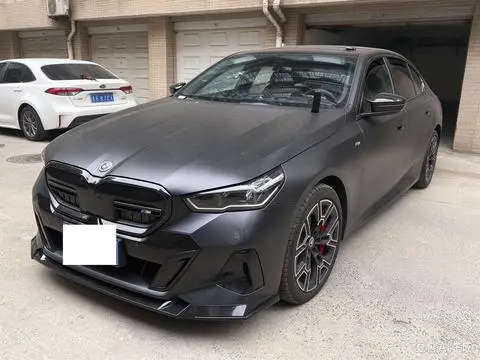 BMW 5 Series 2024