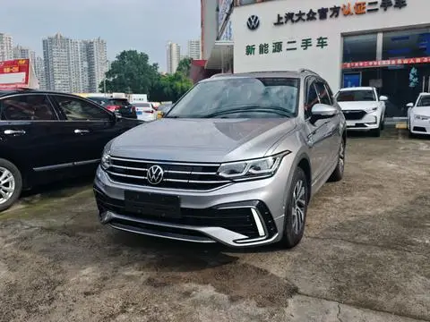Volkswagen Tiguan L 2022