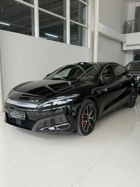BYD Han L EV 2025