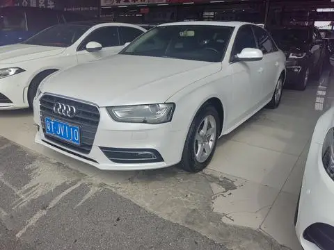 Audi A4L 2015