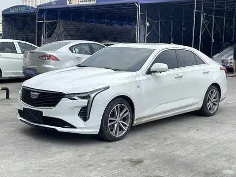 Cadillac CT4 2021