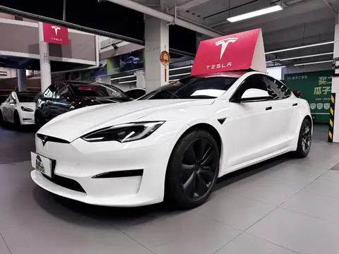 Tesla Model S 2023