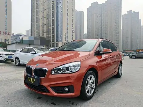 BMW 2 Series 旅行车 2016