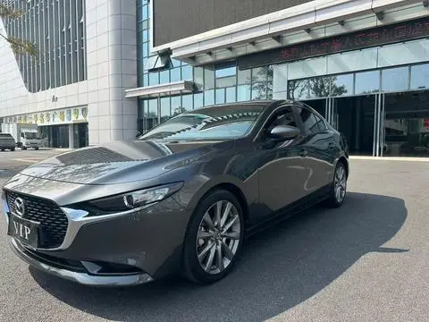 Mazda 3 Axela 2023