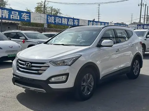 Hyundai 胜达 2015