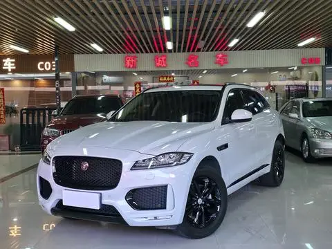 Jaguar F-PACE 2020