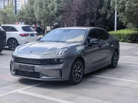 Lynk & Co 03 2021