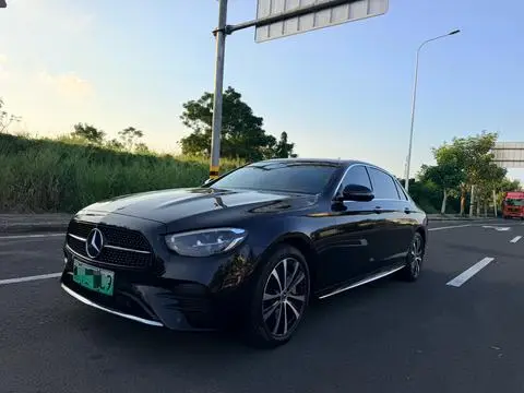 Mercedes-Benz E-Class PHEV 2022