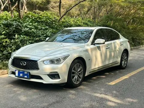 Infiniti Q50L 2018