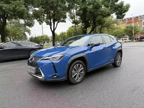 Lexus UX EV 2020