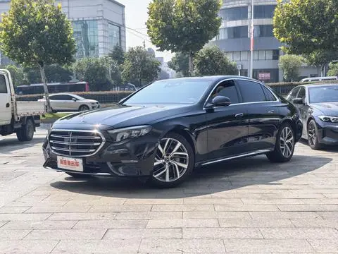 Mercedes-Benz E-Class 2024