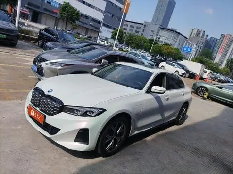 BMW i3 2023
