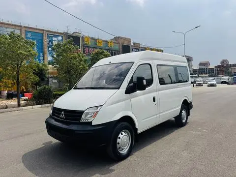 Maxus 新途V80 2012