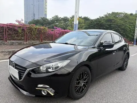 Mazda 3 Axela 2016