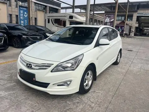 Hyundai Reina 2014