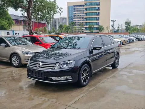 Volkswagen Magotan 2016
