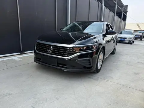 Volkswagen Passat 2024