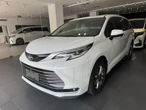 Toyota 赛那 2026