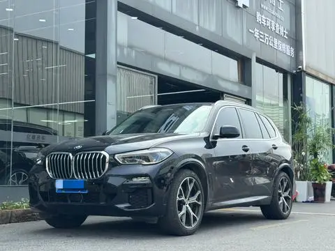 BMW X5 2021