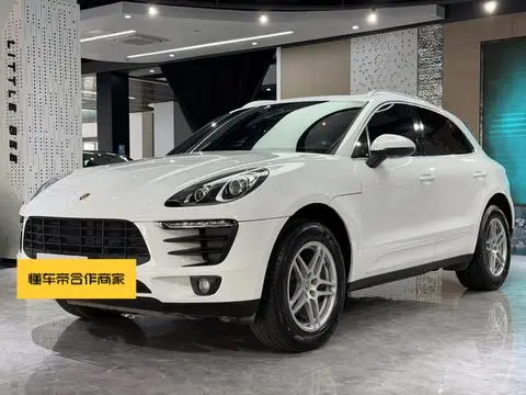 Porsche Macan 2016