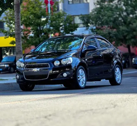 Chevrolet 爱唯欧 2013