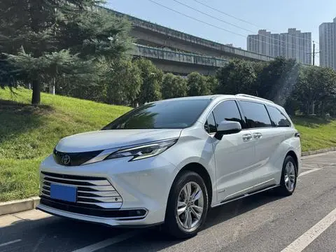 Toyota SIENNA 2021