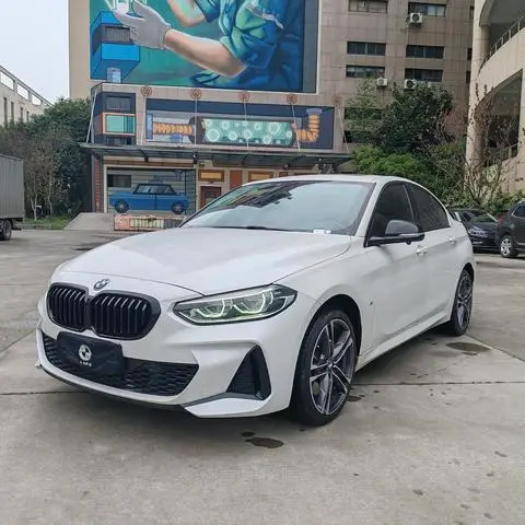 BMW 1 Series 2021