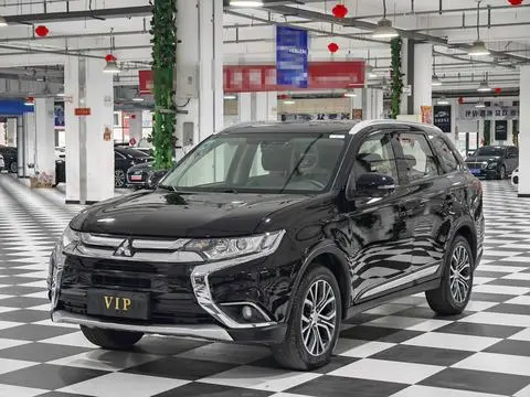 Mitsubishi 欧蓝德 2018