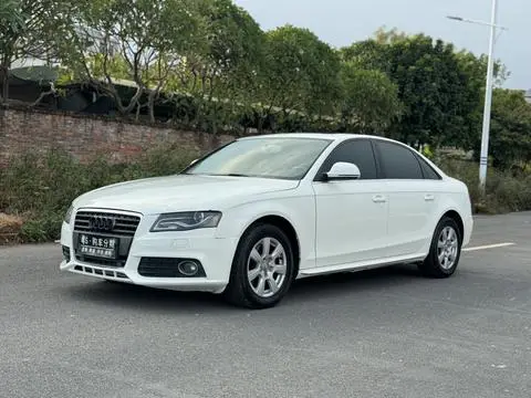 Audi A4L 2012