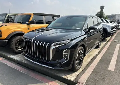 Hongqi HS7 2025