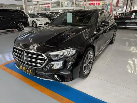 Mercedes-Benz E-Class 2024
