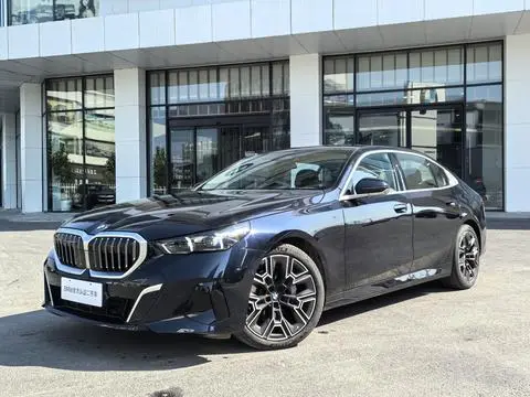 BMW 5 Series 2025