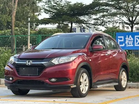 Honda Vezel 2015