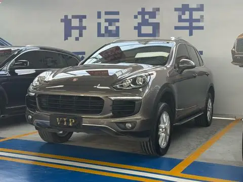 Porsche Cayenne 2016