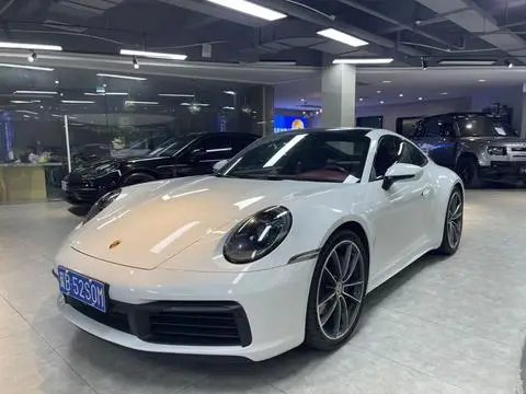 Porsche 911 2023