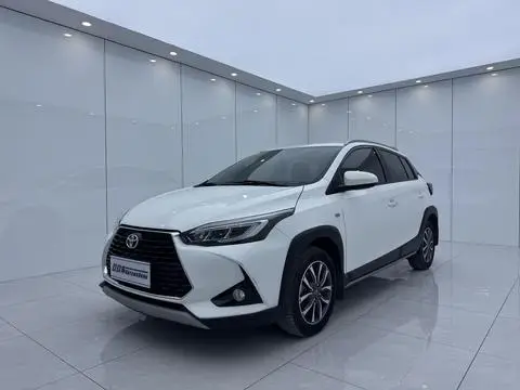 Toyota YARIS L 2022