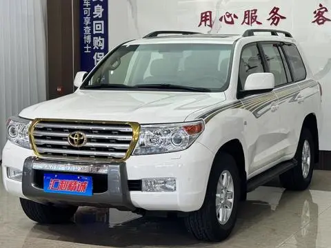 Toyota 兰德酷路泽 2010