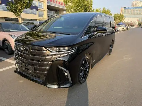 Toyota 埃尔法 2023