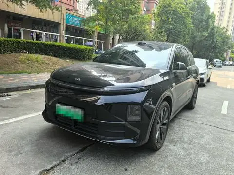 Li L6 2025