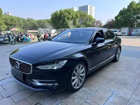 Volvo S90 2019