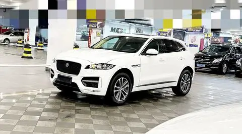 Jaguar F-PACE 2018