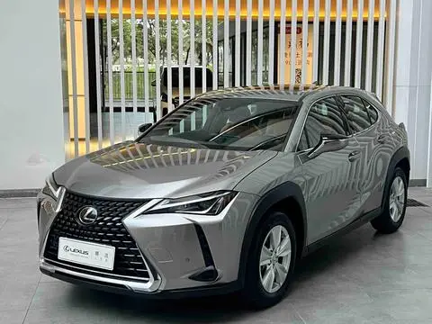 Lexus UX 2022