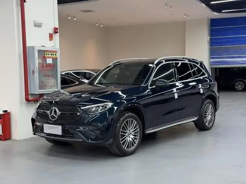 Mercedes-Benz GLC 2023