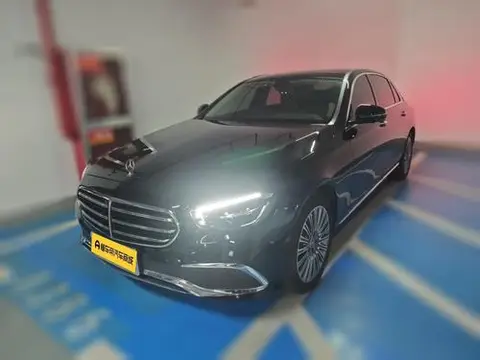 Mercedes-Benz E-Class 2023