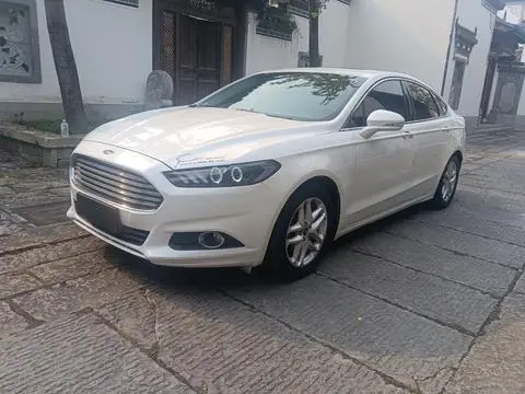 Ford Mondeo 2013