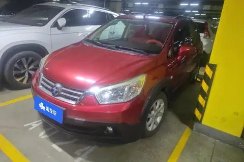 Venucia R50X 2013