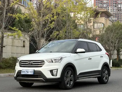 Hyundai ix25 2015