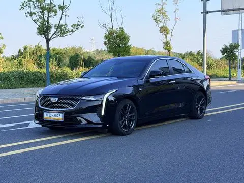 Cadillac CT4 2022