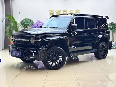 TANK 300 2023